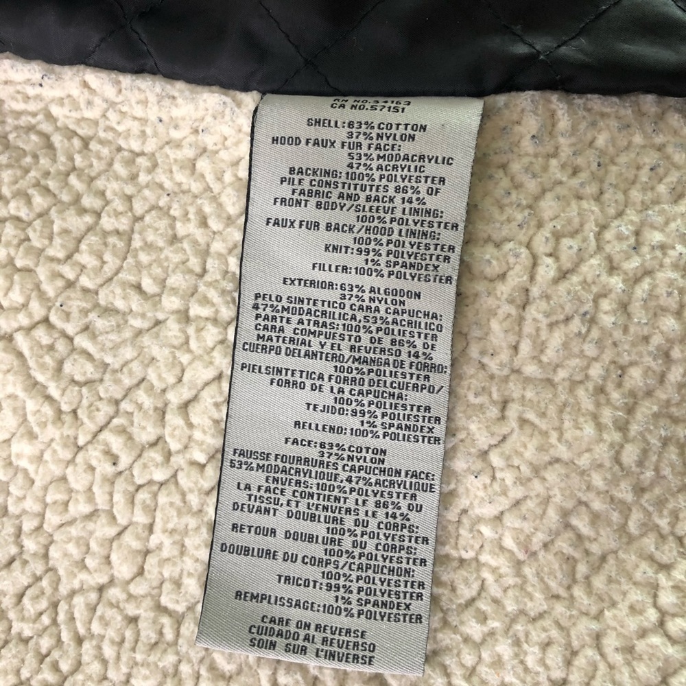 LEVI’S Faux Fur Trim Sherpa Lined Parka Coat - Picture 13 of 15
